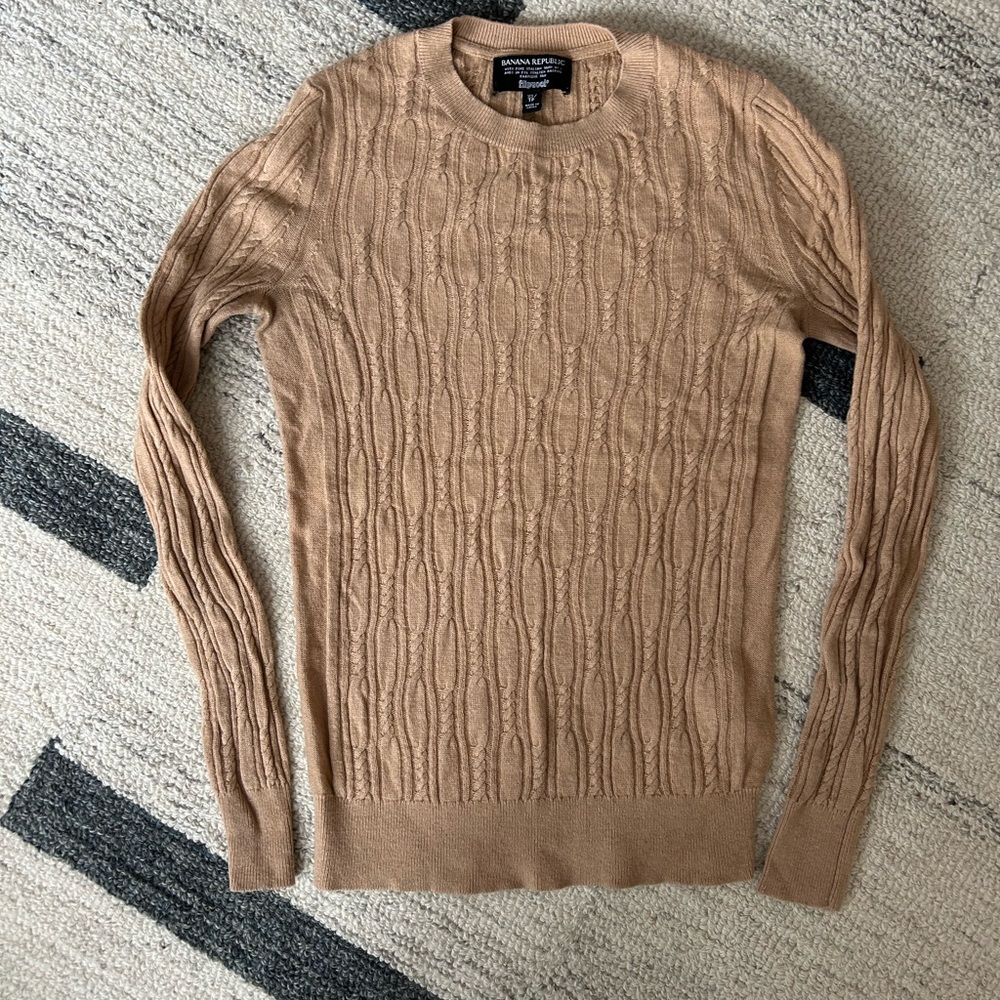 Banana Republic Beige Cable Knit Sweater